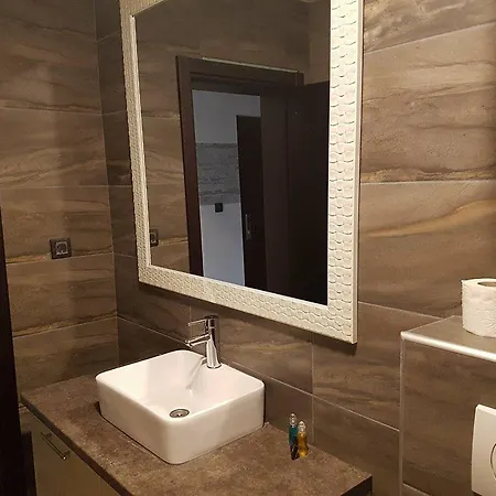 Vera Apartment